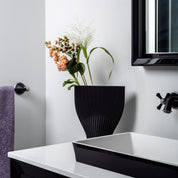 Vase noir Fluke - Cyrc décoration intérieure durable
