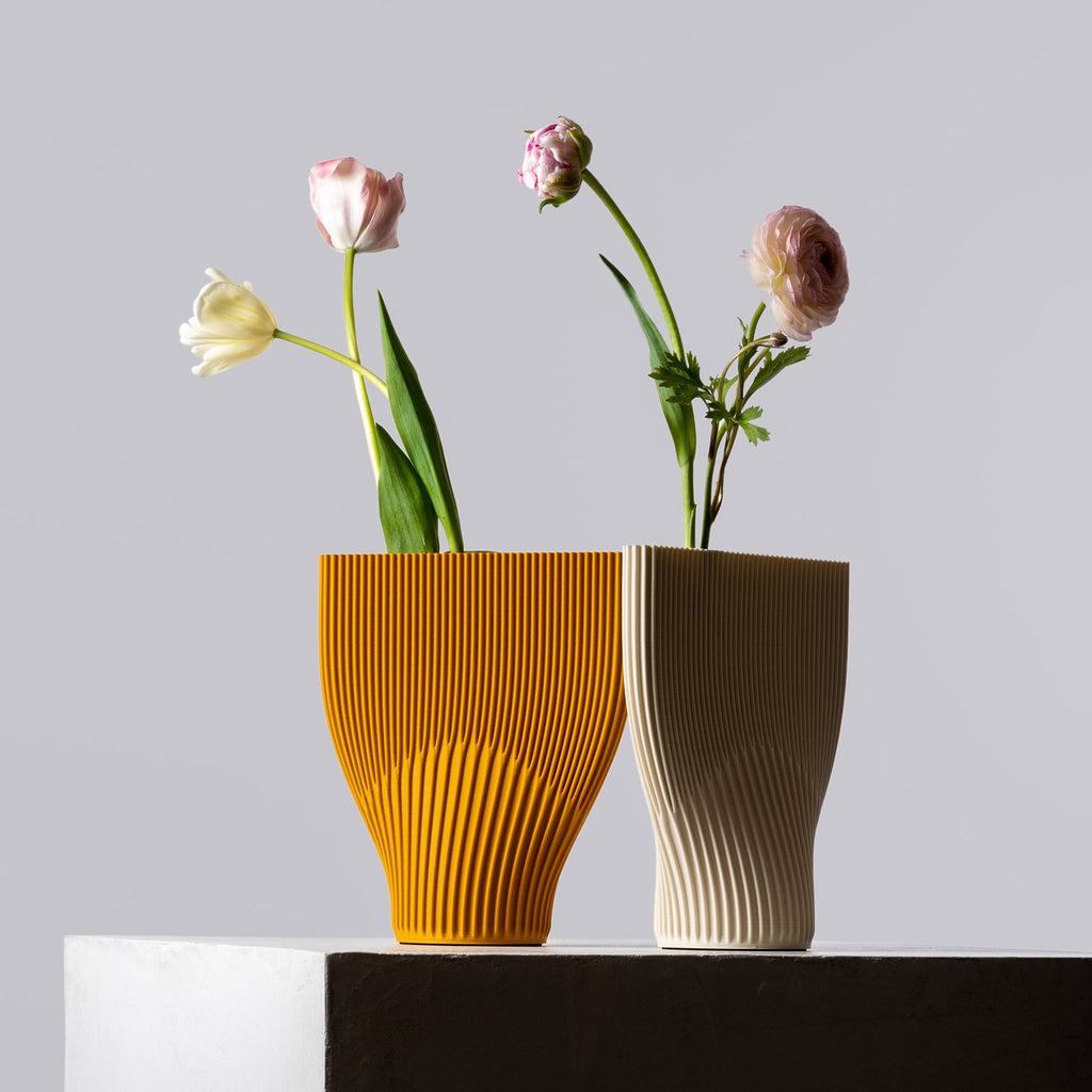 Vases ocre et blanc de Fluke - Cyrc décoration intérieure durable